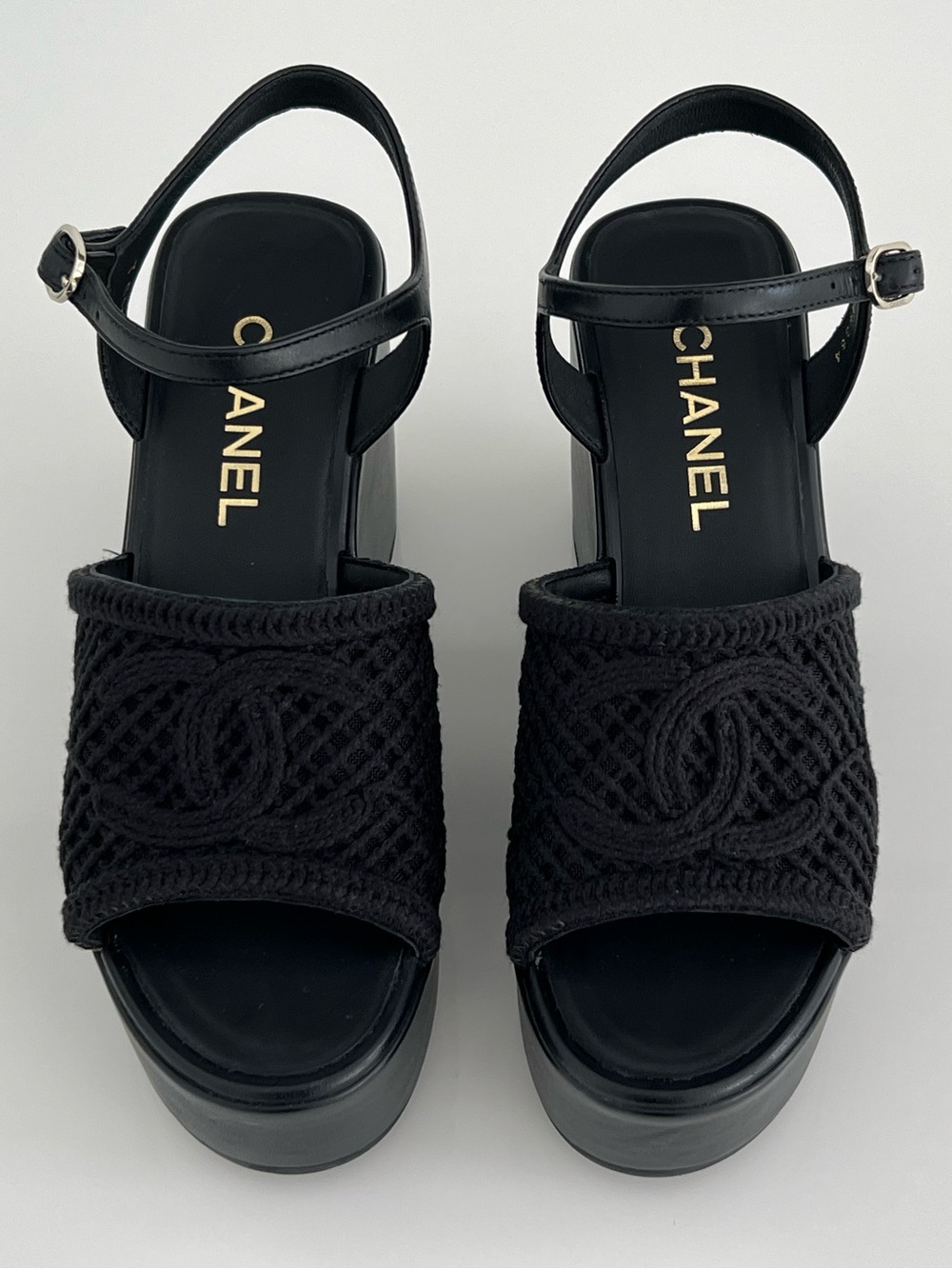CHANEL 25P BLACK WEDGE SANDALS SIZE FR 38 / US 8 NIB! - Picture 6 of 17